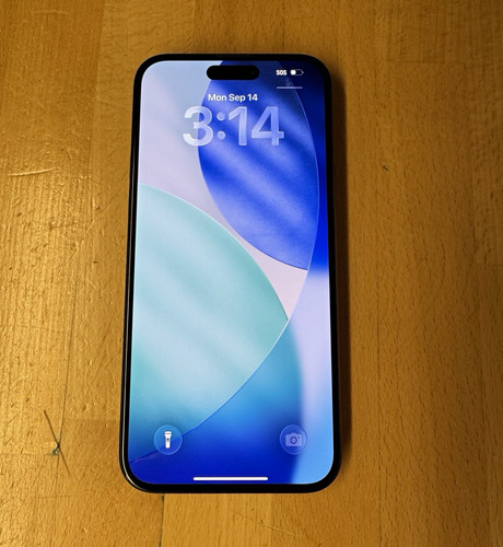 Apple iphone plus - apple, very